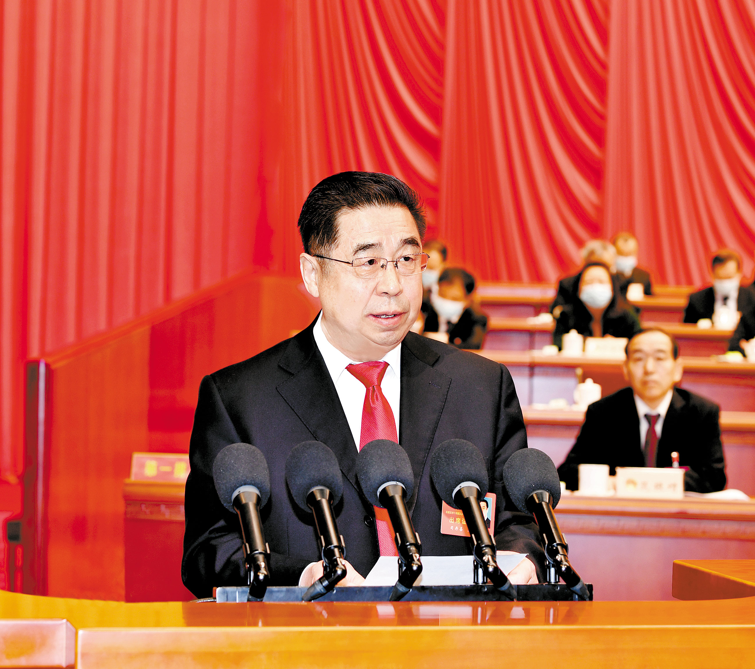 司存喜作市人大常委会工作报告.