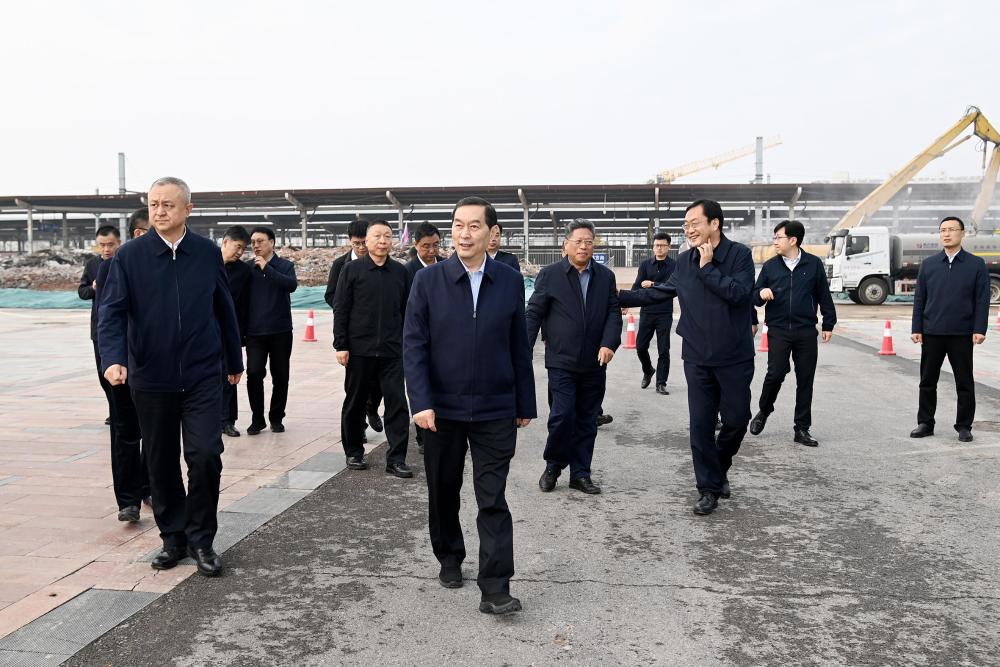 张超超调研检查民生工程建设