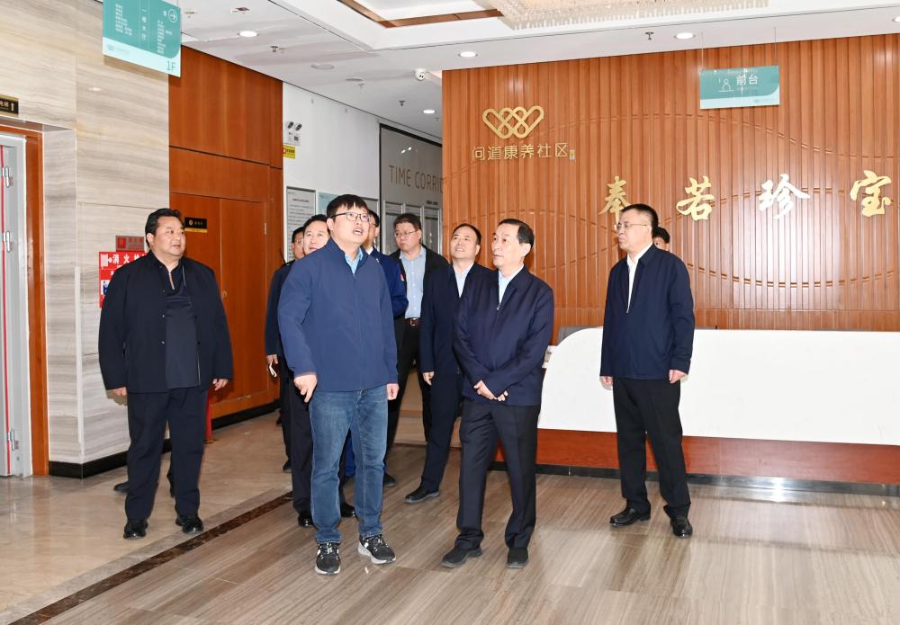 张超超调研检查消防安全工作