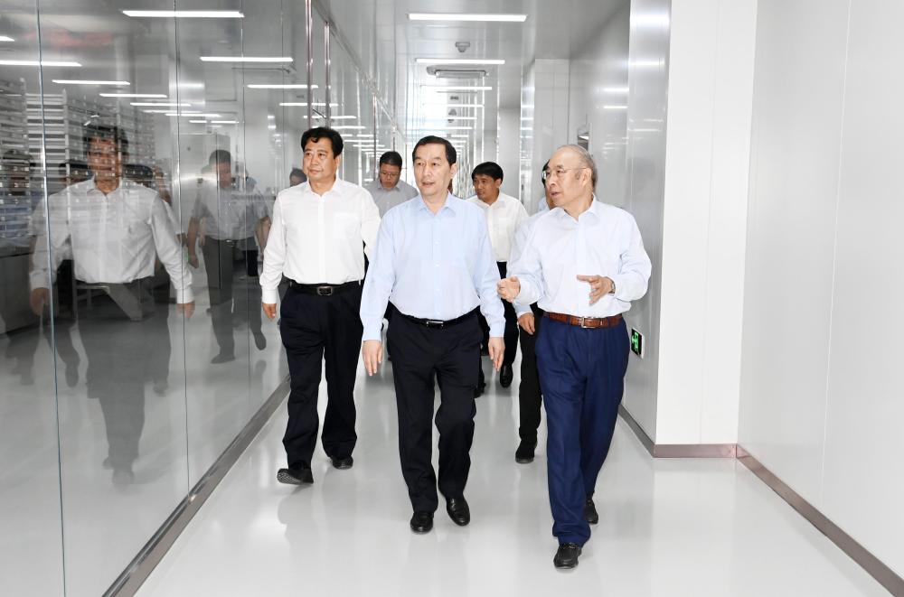 张超超在高新区、经开区调研检查