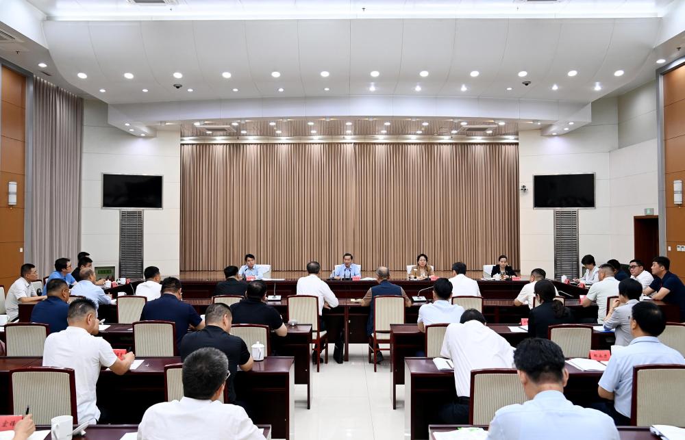 张超超主持召开石家庄市文旅体育产业高质量发展座谈会